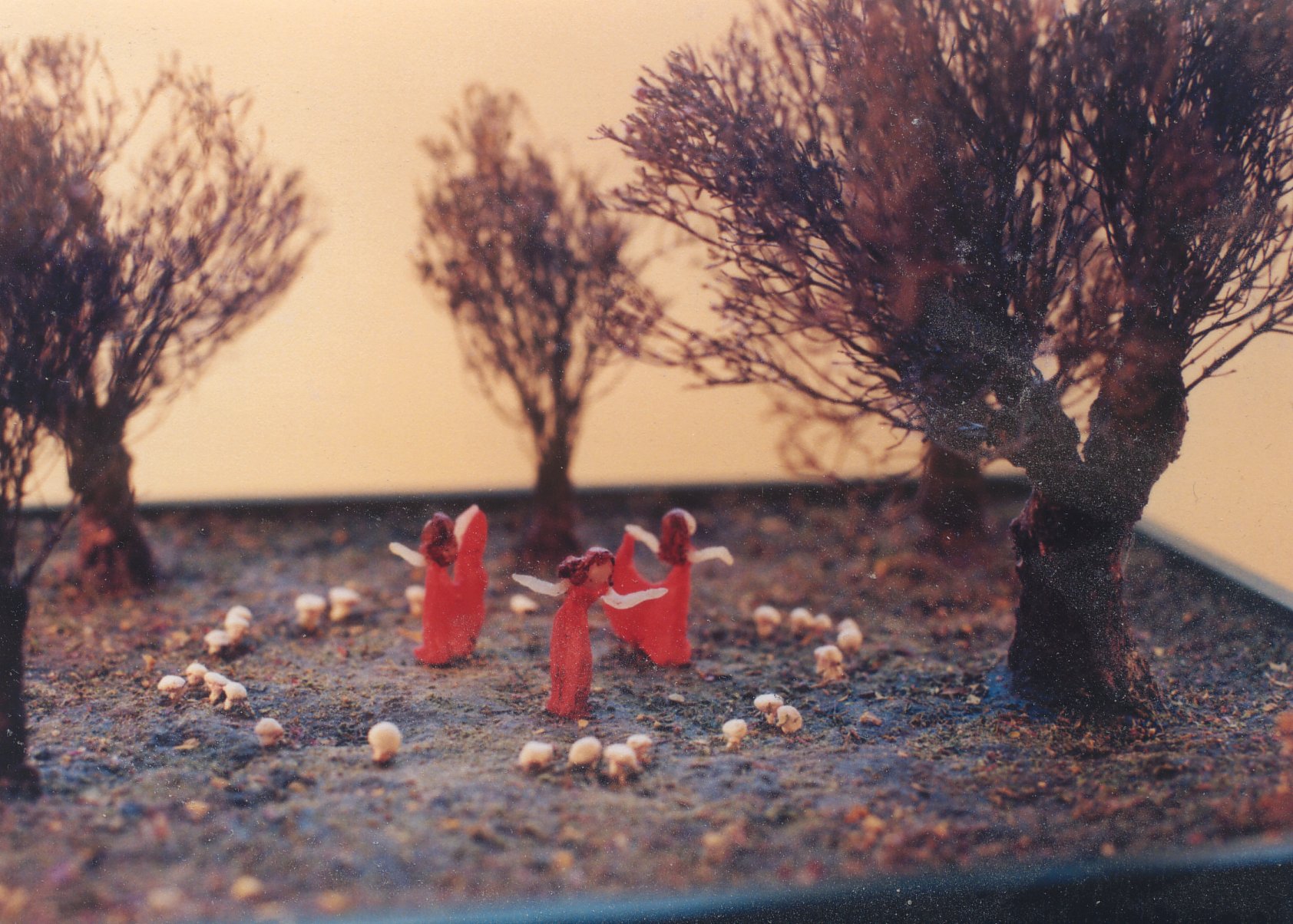 Mushroom Circle (figures 5cm)